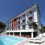 D'este Grado