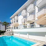 D'este 3* Γκράντο